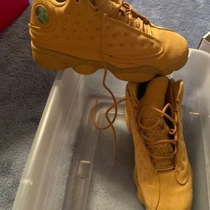 Size 5.5 Jordan sneakers